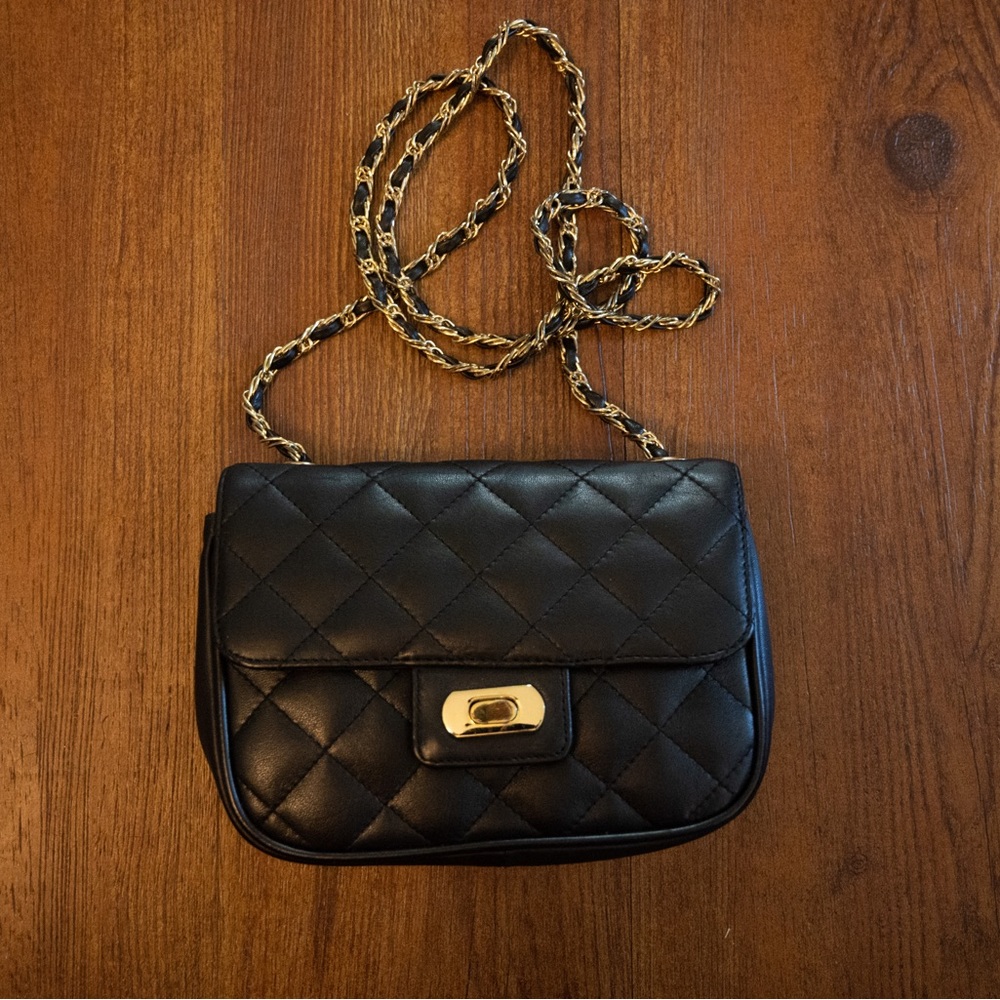 Saks Fifth Avenue black Crossbody evening purse.